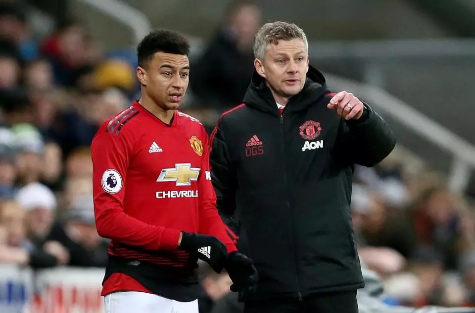 故事层出不 故事层出不